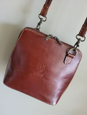 Vintage Italian Genuine Leather Crossbody Bag Brown Minimalist Structured Purse.